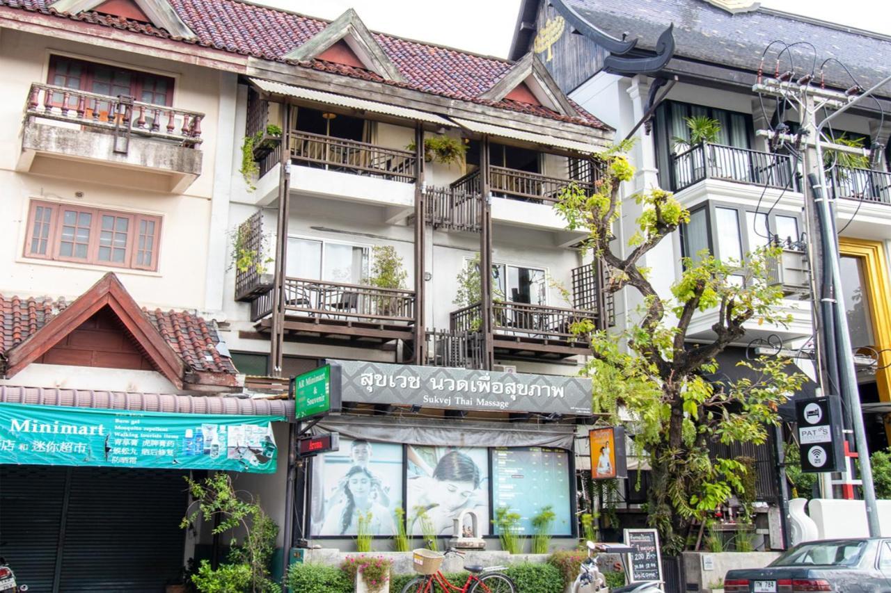 Oyo 391 Pat'S Klangviang Guesthouse Чиангмай Экстерьер фото